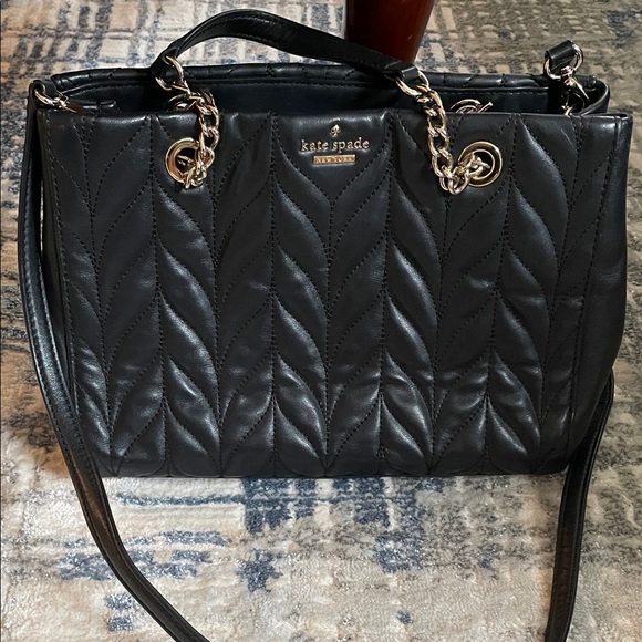Kate Spade Black Quilted Shoulder Bag with Gold Chain - Picture 1 of 14